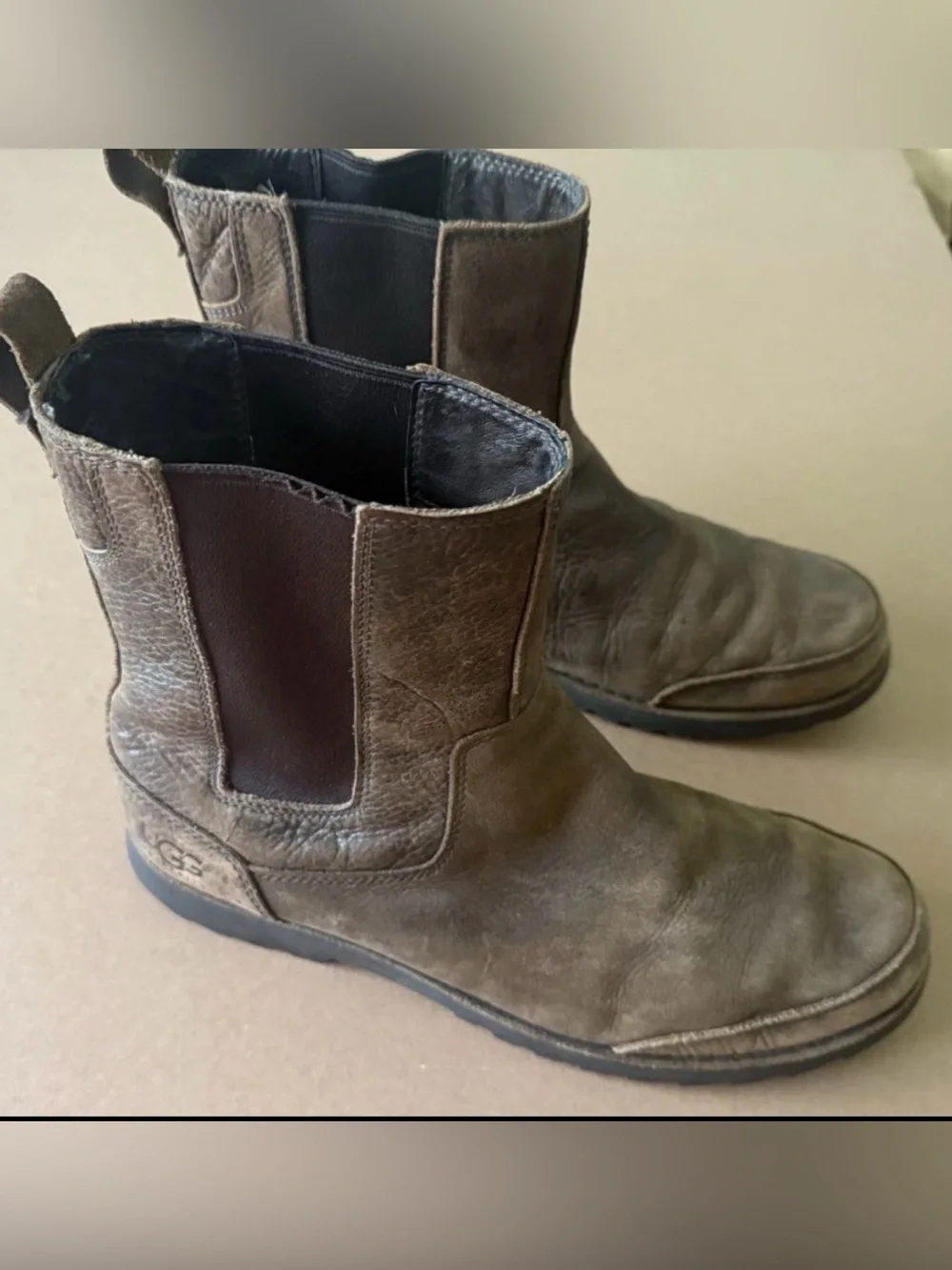 Ugg Herrick Chelsea Boots Mens Brown Leather Rugged Casual Pull On Ankle 11.5
